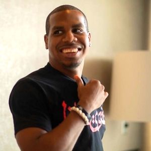 Meet your Posher, Carlos